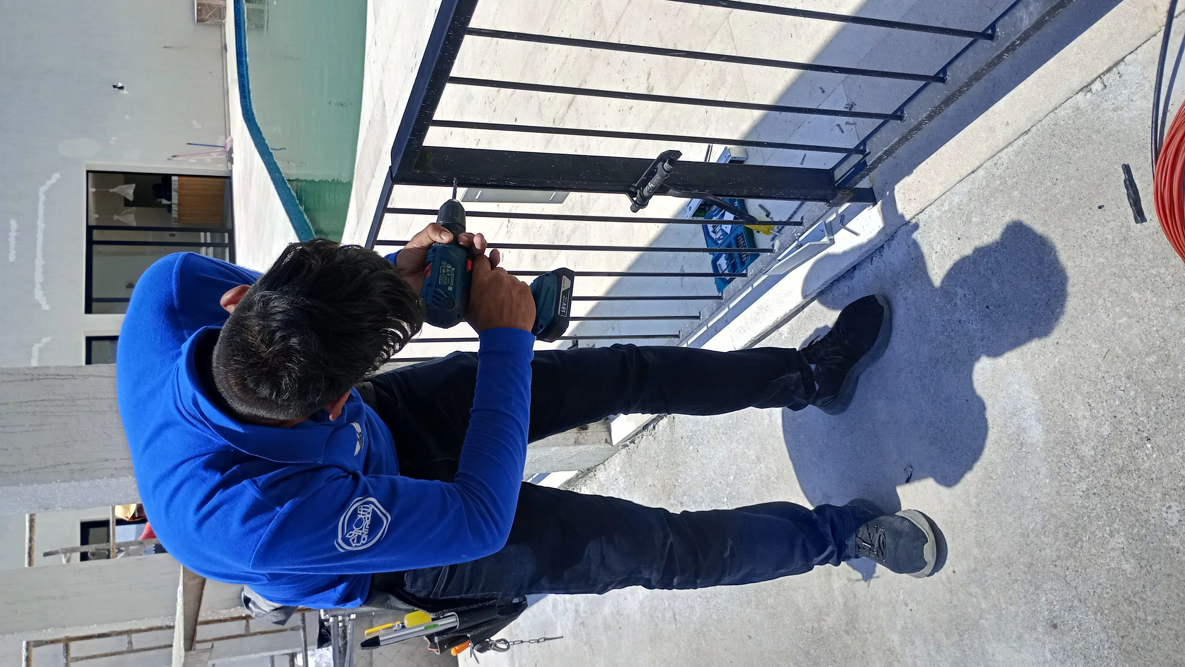 Instalación de Control de Acceso Peatonal realizada por OLEACONTROLS